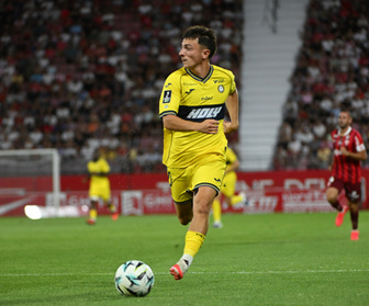 Replay Ligue 2 : Pau réalise le hold up à Dijon et lance sa saison