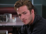 Replay Beverly Hills, 90210 - S05 E05 - Une fête branchée