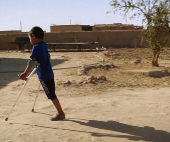 Replay Focus - Vivre au milieu des mines : le périlleux retour des habitants à la frontière syro-irakienne