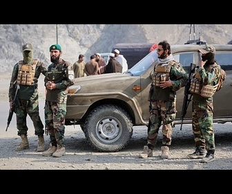 Replay Tirs échangés à la frontière entre Pakistan et Afghanistan, frappes aériennes sur des villes