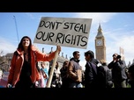 Replay Transgenres : des milliers de Britanniques vent debout contre la définition d'une femme donnée...