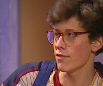 Replay Premiers baisers - S01 E06 - Flip boy (1er partie)