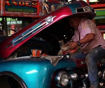 Replay Invitation au voyage - 09/03/2026 - Les chivas, icônes bariolées des Andes colombiennes