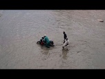 Replay Les recherches continuent après des inondations meurtrières au Pakistan