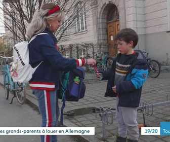 Replay Les dossiers d'ICI - Des grands-parents à louer en Allemagne