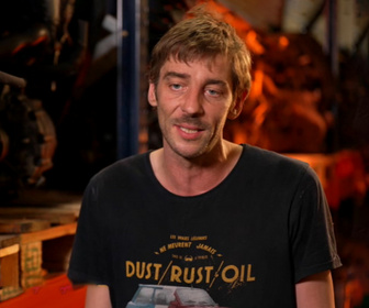 Replay Top Mecanic : 5 jours pour restaurer une épave - S6E2 - Jour 2 - La revanche des titans : Aurélien vs Nicolas