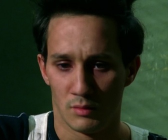 Replay Central nuit - S03 E05 - Le Bruit des murmures