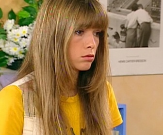 Replay Hélène et les garçons - S12 E04 - Théâtral