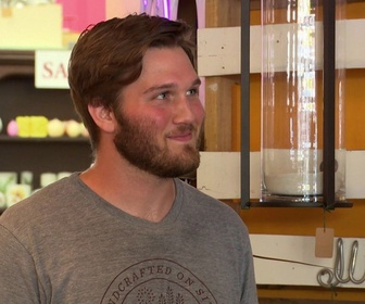 Replay Tiny House Nation - S03 E03