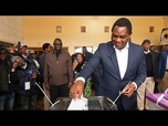 Replay Zambie : Hakainde Hichilema est réélu avec 60 % des voix, selon les autorités