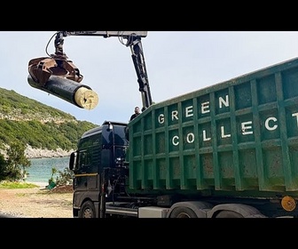 Replay En Grèce, une mission pour sauver les eaux polluées de l'île d'Ithaque