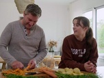 Replay Petits secrets en famille - S08 E13 - Adoption en danger - Famille Kerven