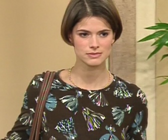 Replay Hélène et les garçons - S06 E15 - Retour en ville