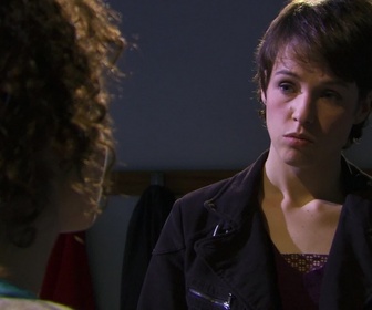 Replay Central nuit - S07 E02 - Les nouveaux barbares