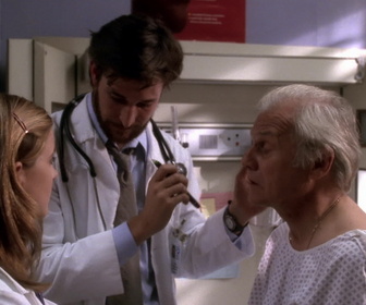 Replay Urgences - S5E1 - Jour de galère