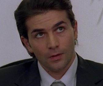 Replay Vertiges - S01 E03 - La femme de l'ombre