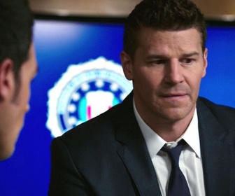 Replay Bones - S10 E11 - Esprit es-tu là ?