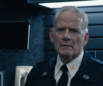 Replay Elsbeth - S03 E02 - La casa des poupées