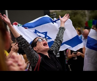 Replay Joie et soulagement à Tel-Aviv après l'annonce d'un accord pour la libération des otages à Gaza