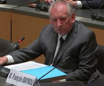 Replay C dans l'air - Bayrou a-t-il menti ? Macron a-t-il séduit ?