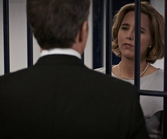 Replay Madam Secretary - S5 E11 - Séparation familiale (2/2)