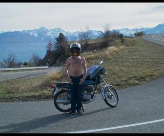 Replay ARTE Journal - Laurent dans le vent : hors-normes, hors saison