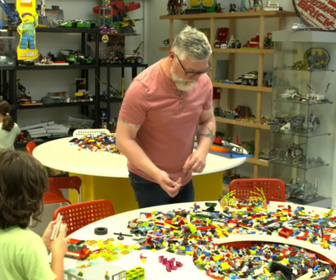 Replay Les rois des Legos - S1E2 - Une passion envahissante