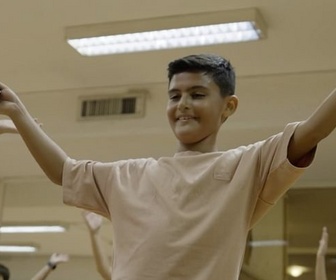 Replay ARTE JUNIOR Le magazine - Portrait d'enfant : Alex à Beyrouth