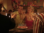 Replay Un gars, une fille - S3E100 - Anniversaire de Jean