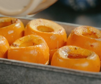 Replay Petits Plats en équilibre - Kaki rôti au four au miel et poivre rose