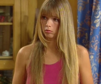 Replay Hélène et les garçons - S05 E21 - Sans logis