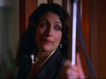 Replay Dr House - S02 E24 - House à terre