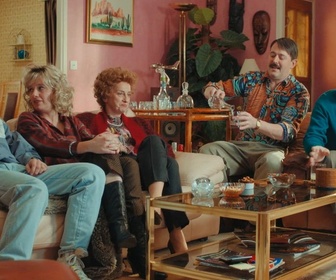 Replay Nos meilleures années - Père au foyer