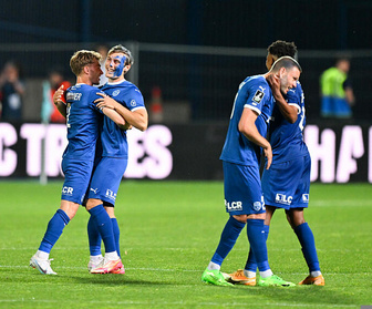 Replay Ligue 2 : Troyes chute à Grenoble mais fête son titre !