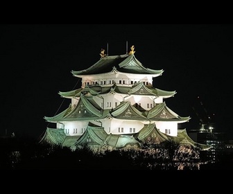 Replay Plus de 1 000 volontaires ramènent un château historique sur son site d'origine au Japon