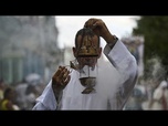 Replay Des centaines de personnes défilent à La Havane pour la fête de la sainte patronne de Cuba