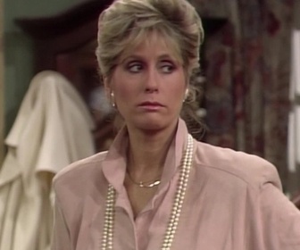 Replay Madame est servie - S02 E12 - Si on peut plus s'amuser !