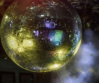 Replay Summer of - Discothèque : nuits de folie à la campagne