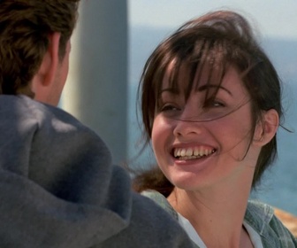 Replay Beverly Hills, 90210 - S04 E03 - Du menu fretin
