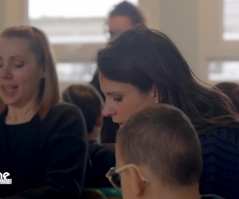 Replay Apolline chez vous - S2E6 - Apolline chez Sophie