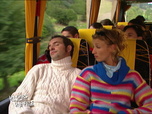 Replay Un gars, une fille - S5E40 - Dans la Drôme (5)