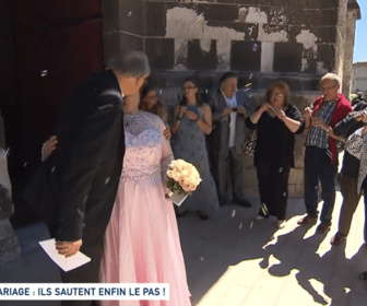 Replay Un jour, un doc - Mariage : ils sautent enfin le pas !