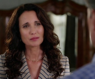 Replay Retour à Cedar Cove - S03 E05 - Devine qui vient dîner