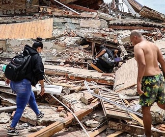 Replay POURQUOI ? - Séisme au Venezuela : le coup de grâce ?