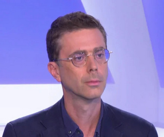 Replay C dans l'air l'invité - Nicolas Bouzou - Jours fériés : les Français sont-ils prêts à se sacrifier ?