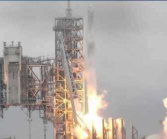 Replay Info éco - SpaceX sur la rampe de lancement d'une introduction en Bourse