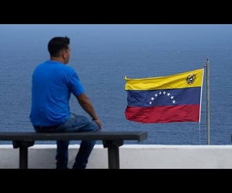 Replay L'armée américaine cible un nouveau bateau soupçonné de trafic de drogues