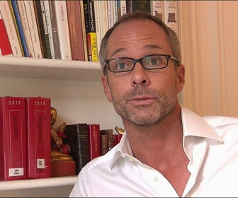 Replay Au nom de la vérité - S01 E25 - Mariage en péril