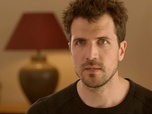 Replay Petits secrets entre voisins - S04 E03 - Une vente compliquée