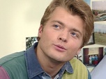 Replay Premiers baisers - S12 E09 - Rentrée nostalgique
